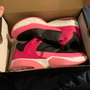 Jordan Max Aura 3